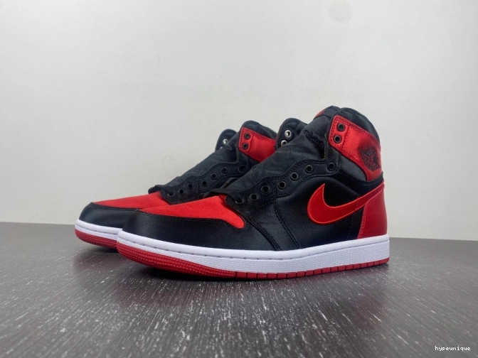 HYPE FD4810-061 Jordan WMNS 1 High Satin Air Bred OG 0709